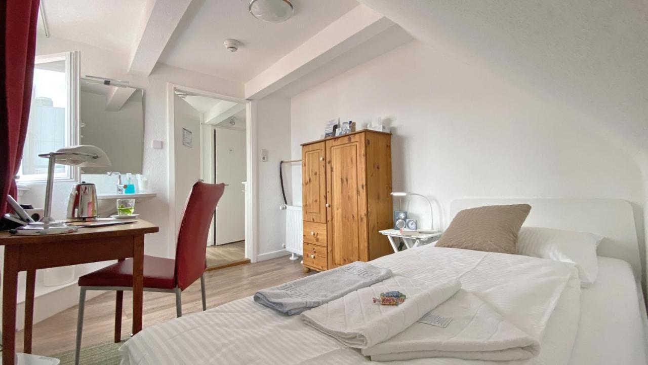 Frauenhotel Hanseatin - Women Only Αμβούργο Εξωτερικό φωτογραφία